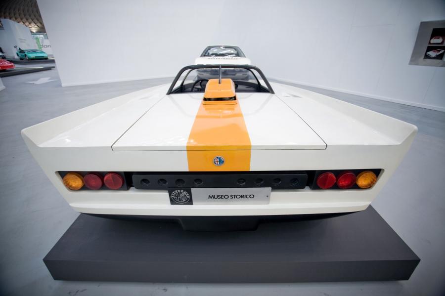 Alfa Romeo P33 Cuneo Concept 1971 года  (фото 7 из 16)